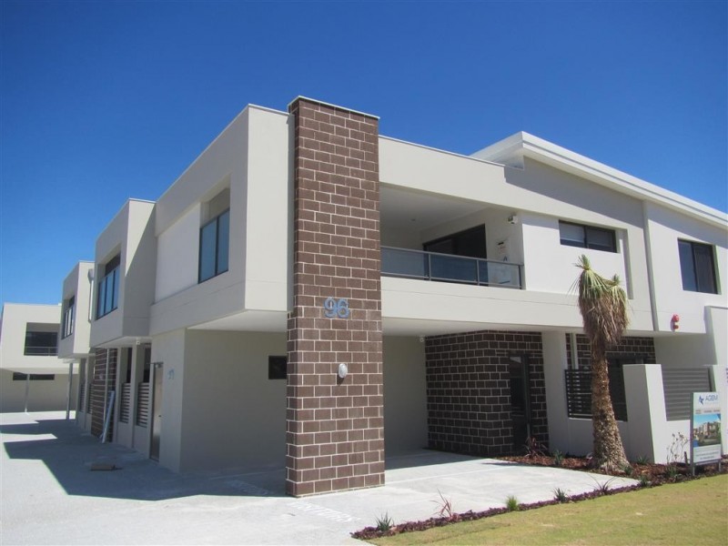 6,96 Cohn Street, Kewdale WA 6105