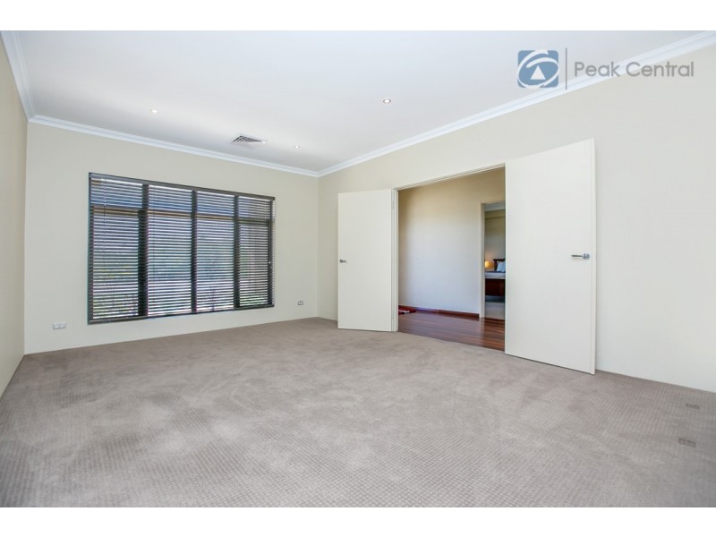 17 Columbus Loop, Success WA 6164