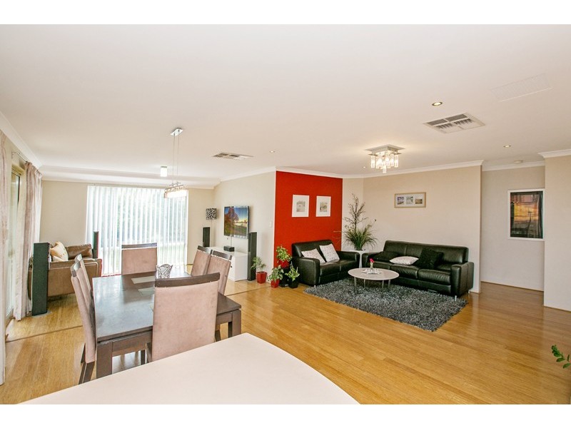 22 Emperor Approach, Success WA 6164