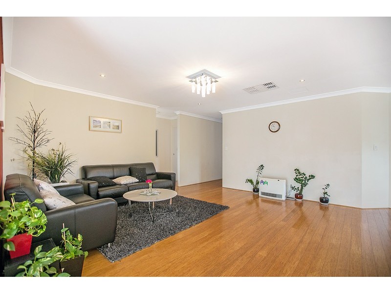 22 Emperor Approach, Success WA 6164