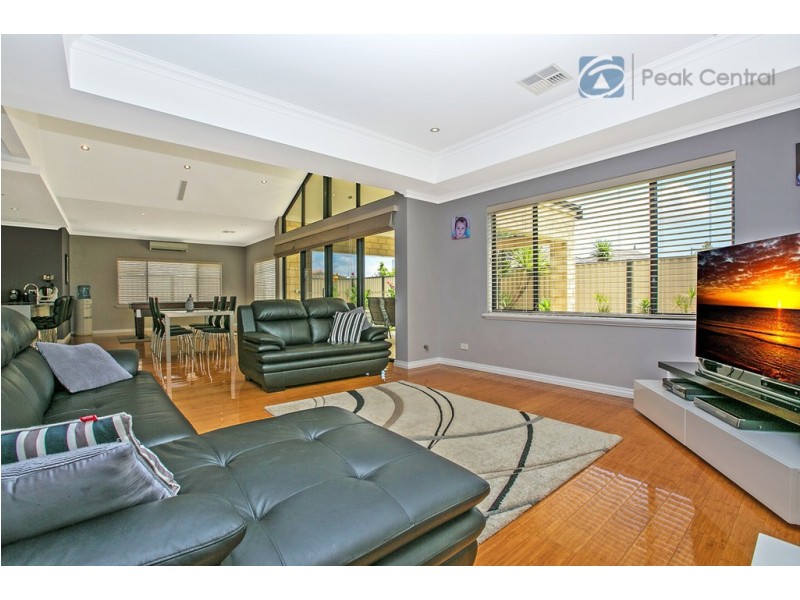10 Butchart Turn, Aubin Grove WA 6164