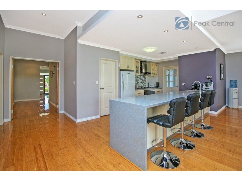 10 Butchart Turn, Aubin Grove WA 6164