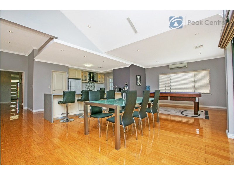 10 Butchart Turn, Aubin Grove WA 6164