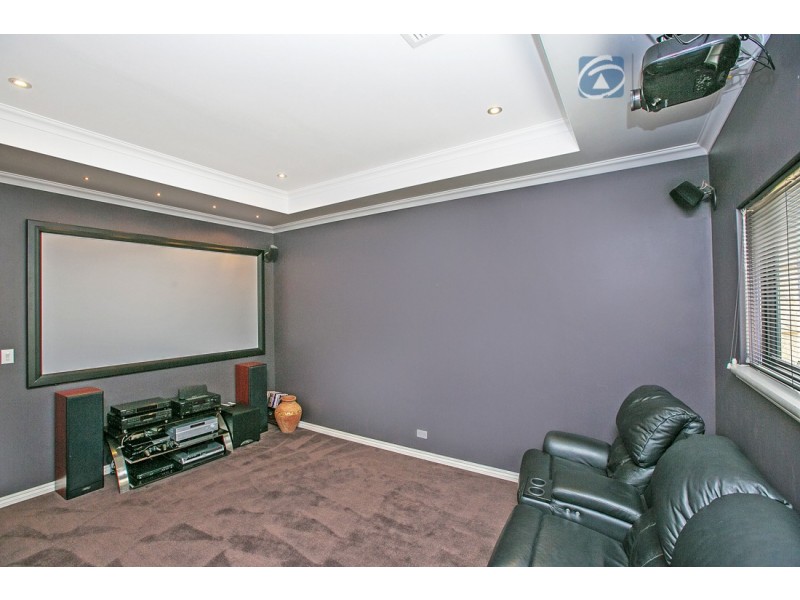 10 Butchart Turn, Aubin Grove WA 6164