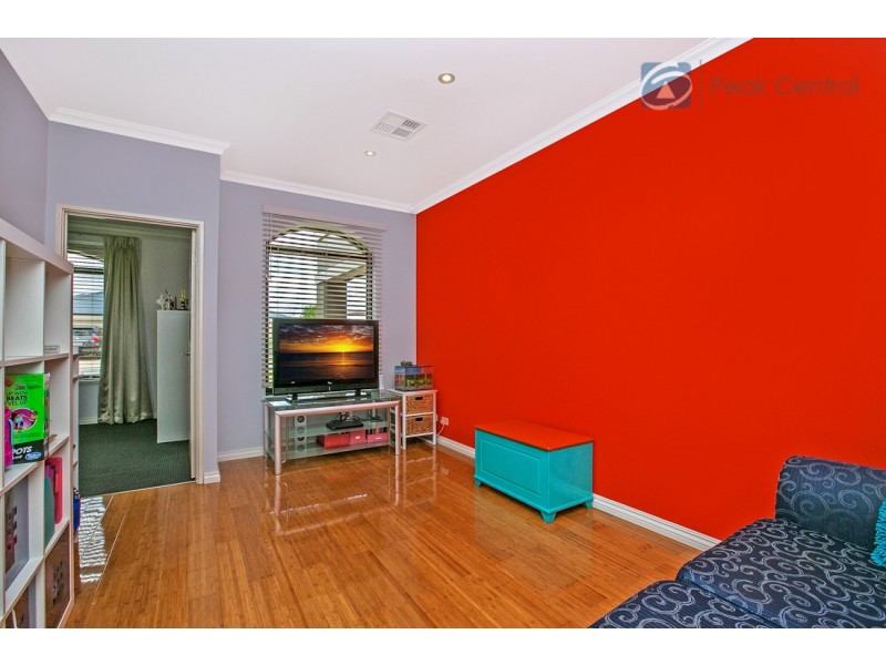 10 Butchart Turn, Aubin Grove WA 6164