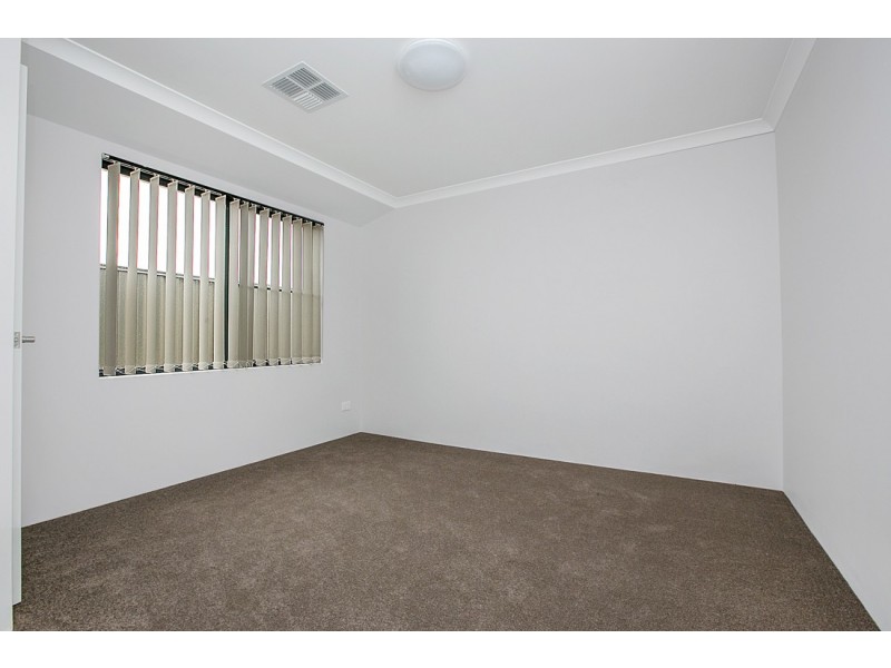 16 Clementine Boulevard, Banjup WA 6164
