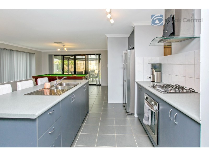 16 Eaton Way, Baldivis WA 6171