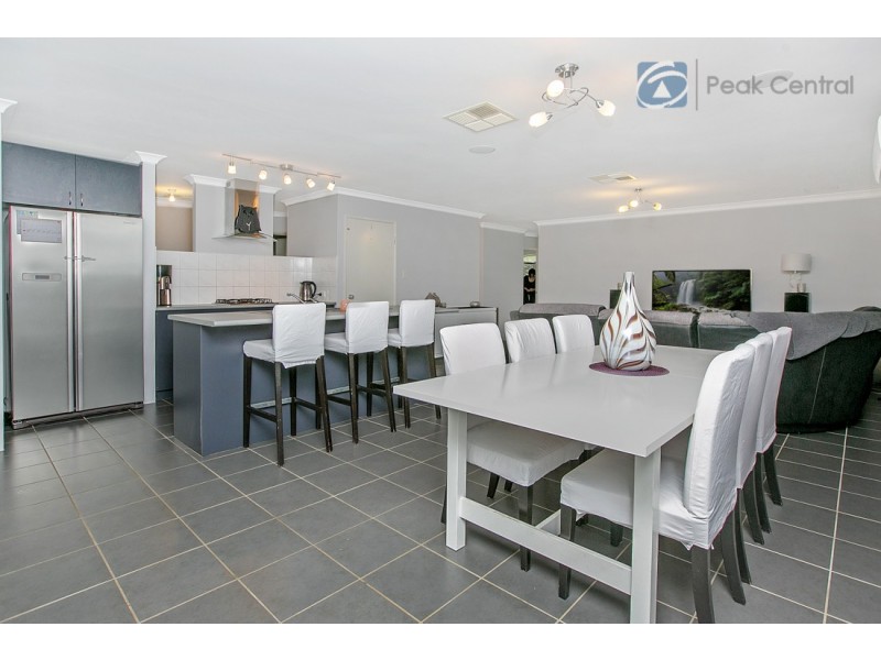 16 Eaton Way, Baldivis WA 6171