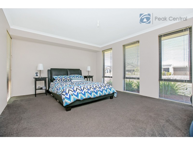 36 Jacksonia Promenade, Success WA 6164
