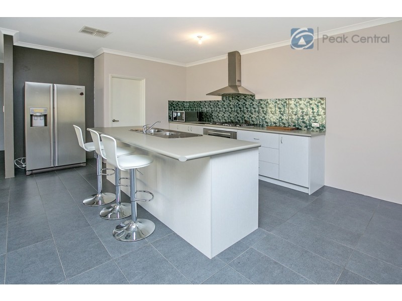 36 Jacksonia Promenade, Success WA 6164