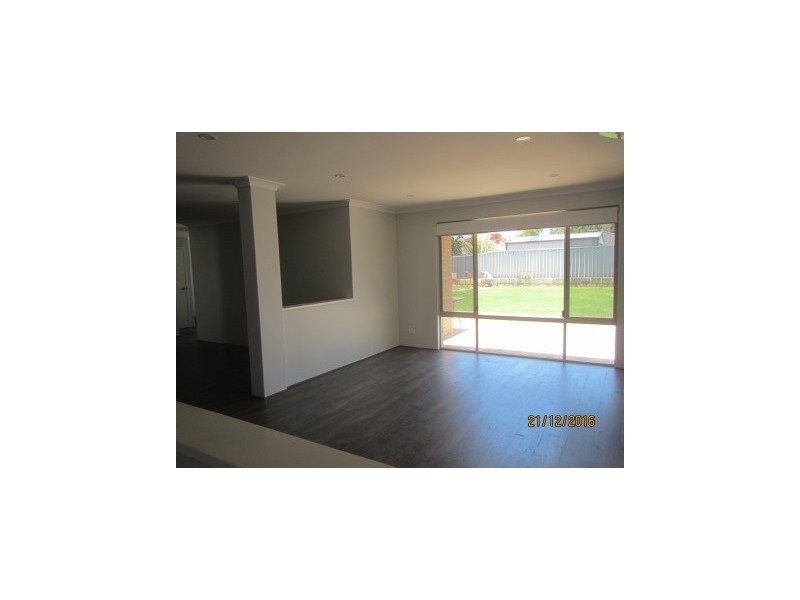 13 Galilee Place, Success WA 6164