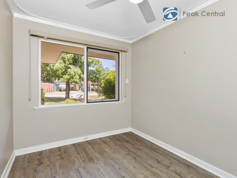 18 Crossford Street, Thornlie WA 6108