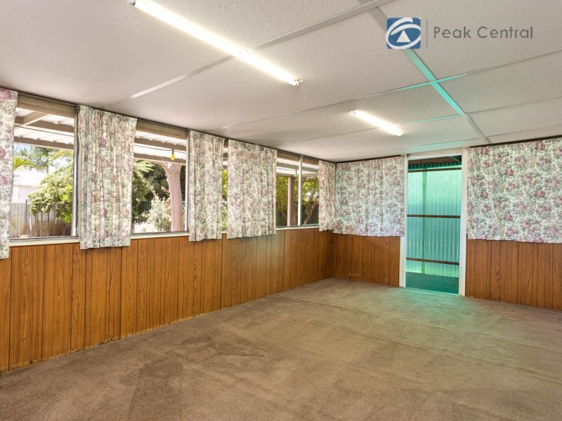 18 Crossford Street, Thornlie WA 6108