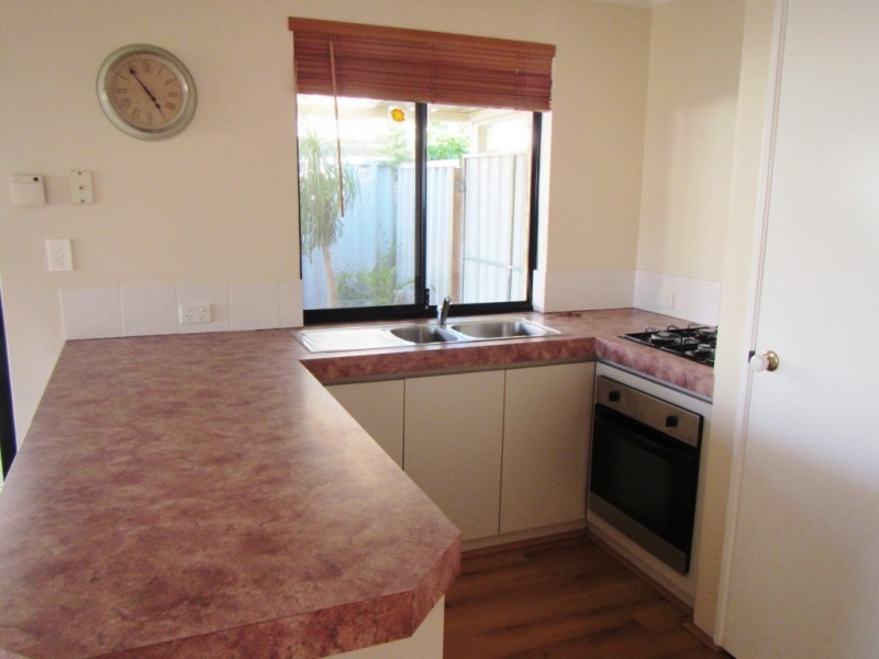 40 Woodmore Road, Langford WA 6147