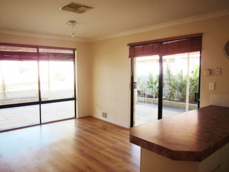 40 Woodmore Road, Langford WA 6147