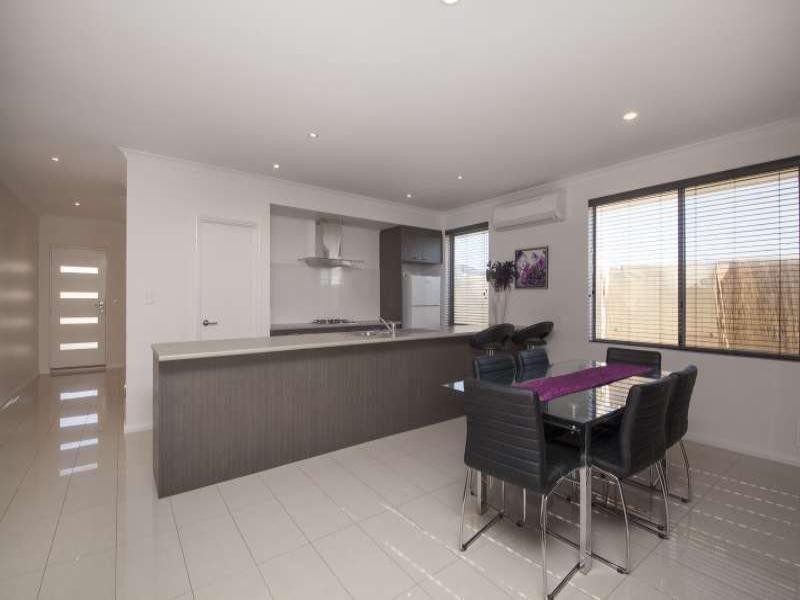 38B Coogee Road, Munster WA 6166