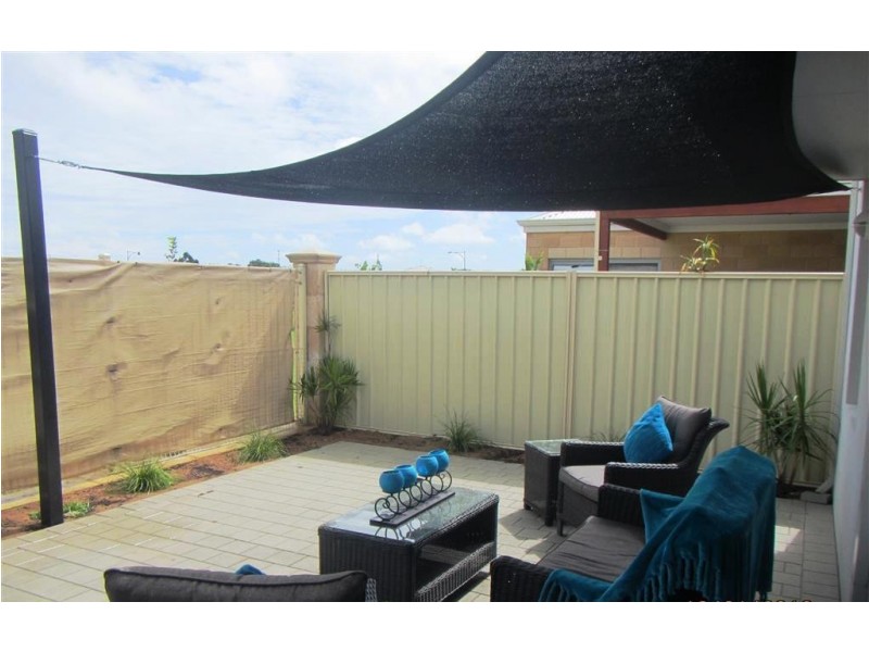 38B Coogee Road, Munster WA 6166