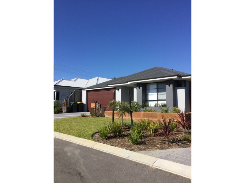 37 Needlewood Loop, Wandi WA 6167