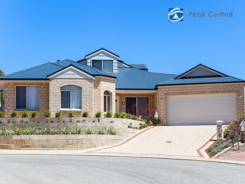 4 Howe Close, San Remo WA 6210