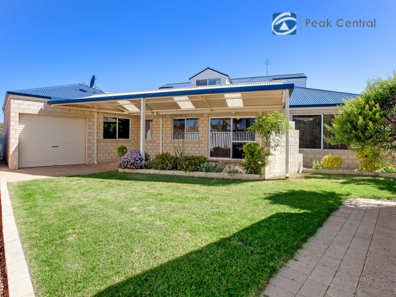 4 Howe Close, San Remo WA 6210