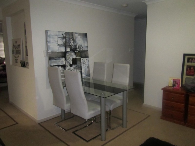 17 Yarra Promenade, Hammond Park WA 6164