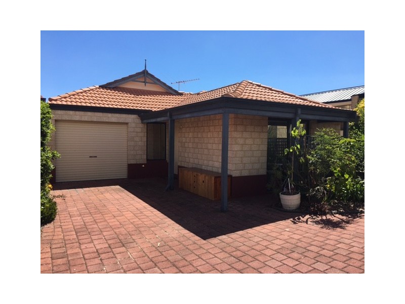 7/12 Dolphin Way, Yangebup WA 6164