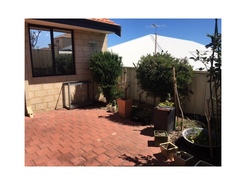 7/12 Dolphin Way, Yangebup WA 6164