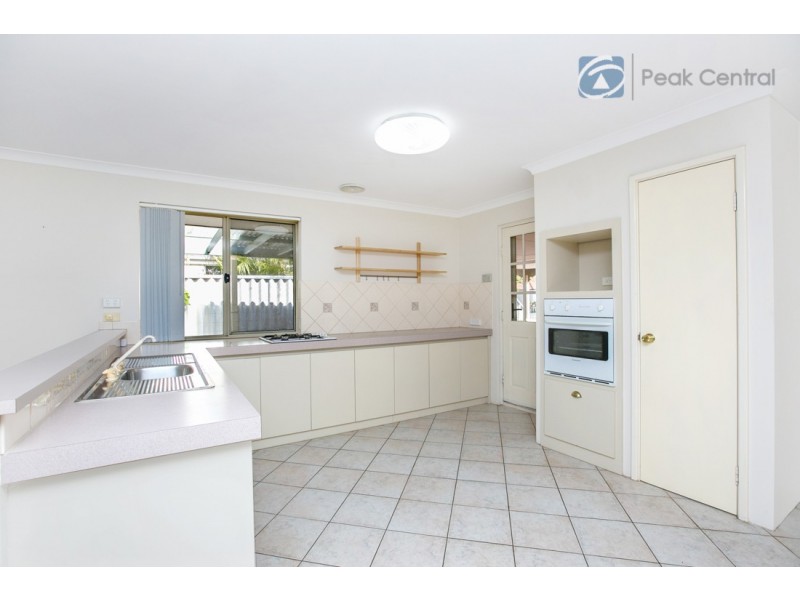 6 Woolmore Cross, Atwell WA 6164