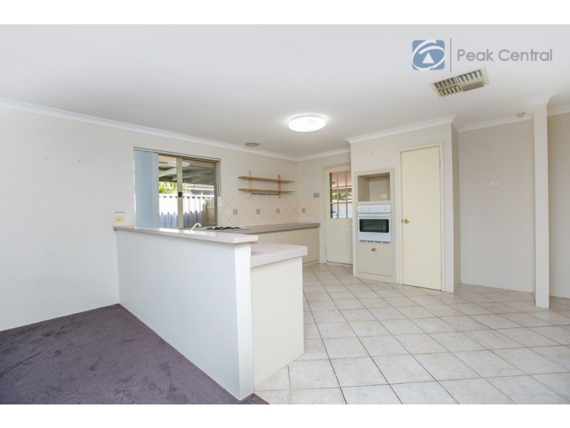 6 Woolmore Cross, Atwell WA 6164