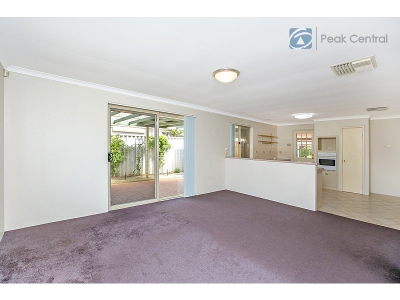 6 Woolmore Cross, Atwell WA 6164