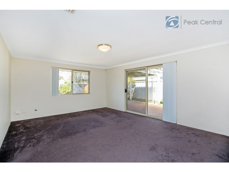 6 Woolmore Cross, Atwell WA 6164