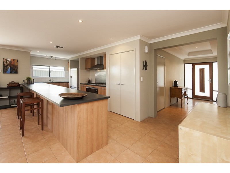 3 Longwood Bend, Aubin Grove WA 6164