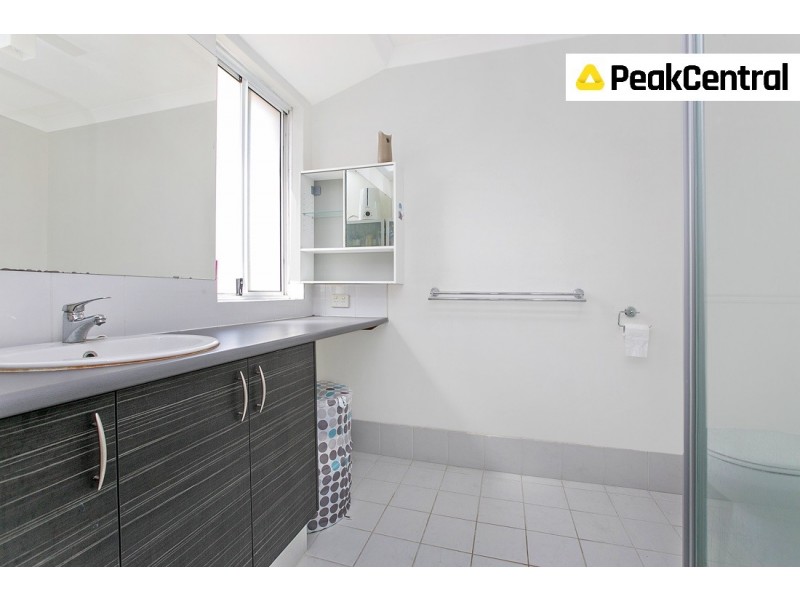 25 Mohan Loop, Hammond Park WA 6164