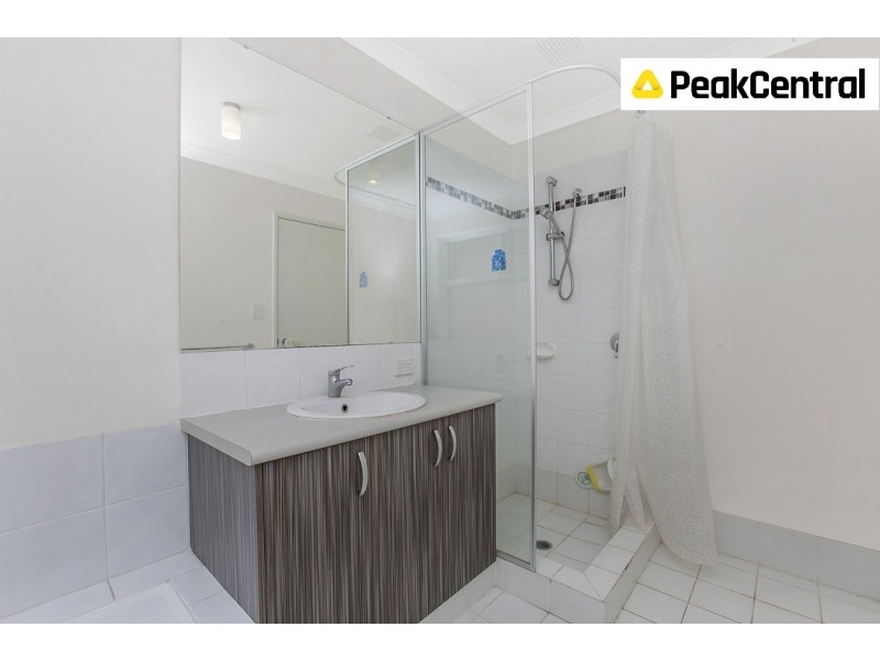 25 Mohan Loop, Hammond Park WA 6164