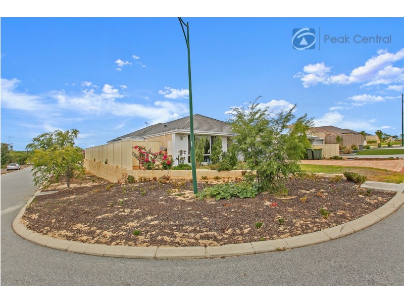 25 Mohan Loop, Hammond Park WA 6164
