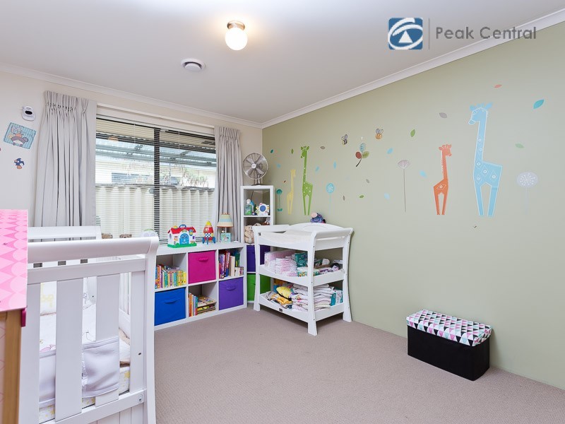 20 Sanguine Way, Atwell WA 6164