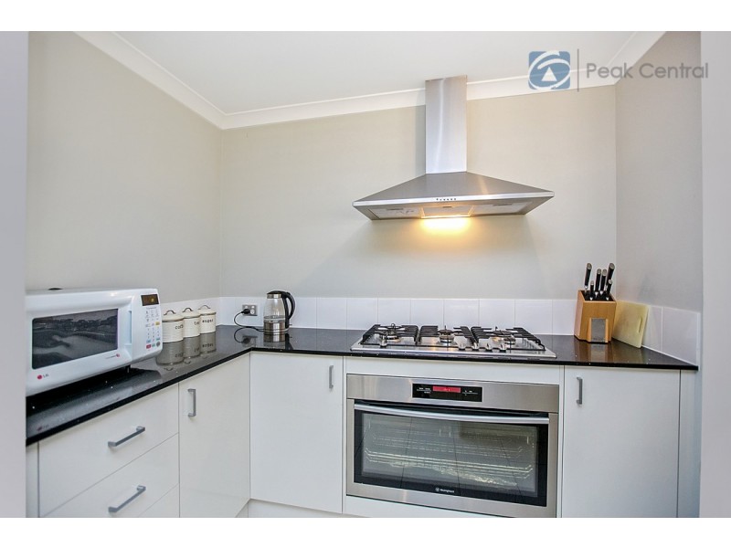 167 Frankland Ave, Hammond Park WA 6164