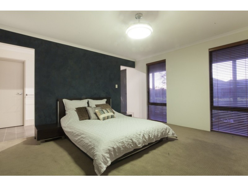 2 Bledsoe Way, Success WA 6164