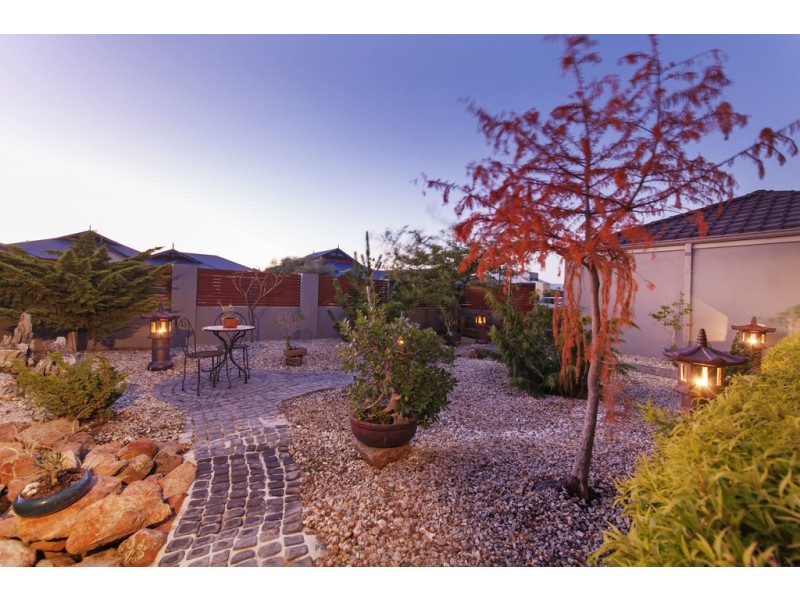 2 Bledsoe Way, Success WA 6164
