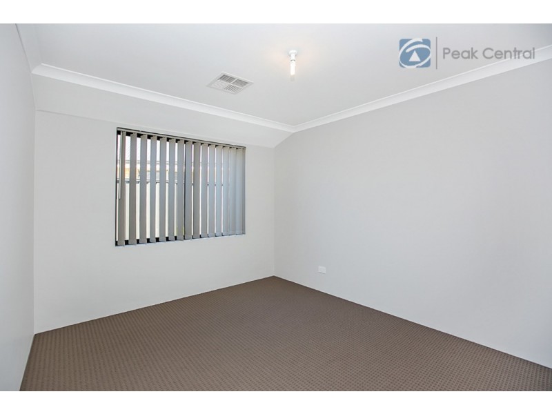 8 Savory Way, Banjup WA 6164