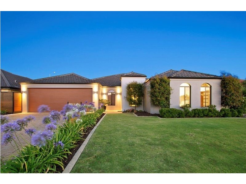 5 Minerva Loop, Success WA 6164