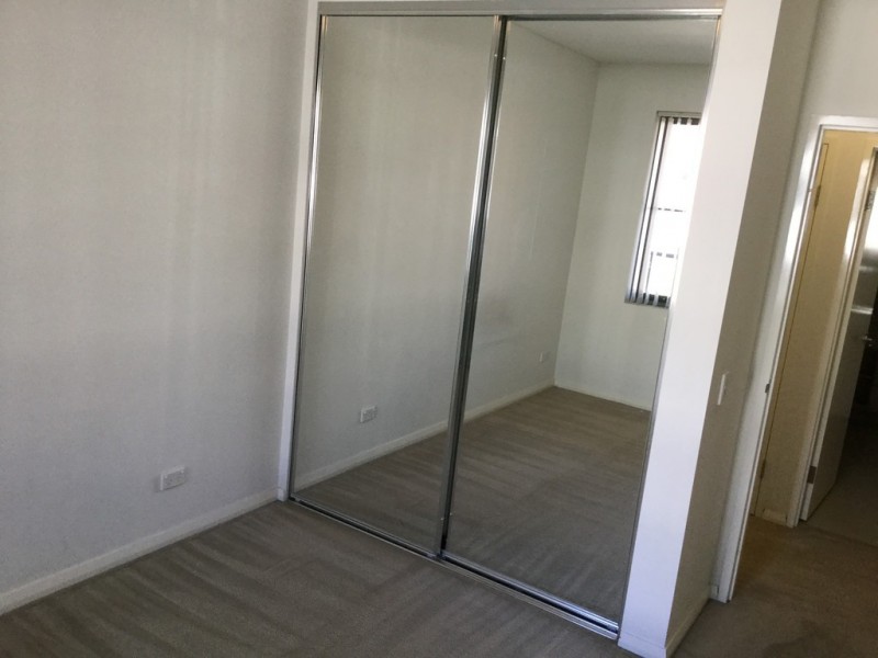 17/1 Stockton Bend, Cockburn Central WA 6164