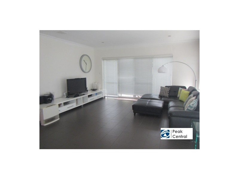 22 Brenchley Drive, Atwell WA 6164