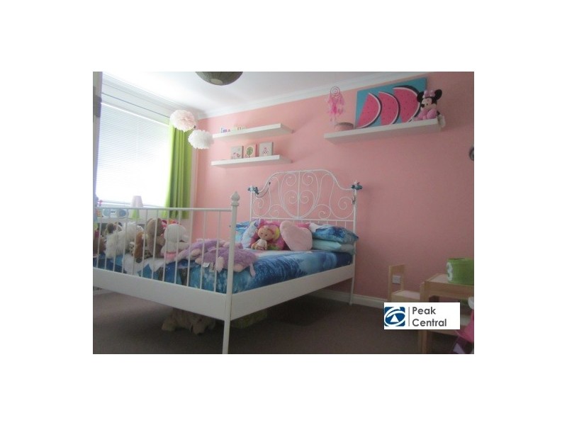 22 Brenchley Drive, Atwell WA 6164