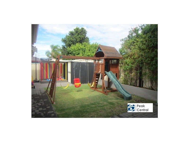 22 Brenchley Drive, Atwell WA 6164