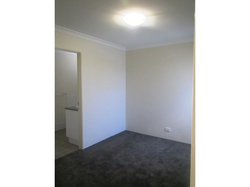 16 McLaren Avenue, Beeliar WA 6164