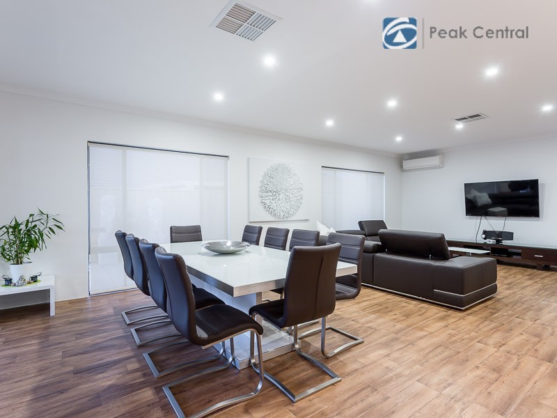 6 Blackstock Street, Hammond Park WA 6164