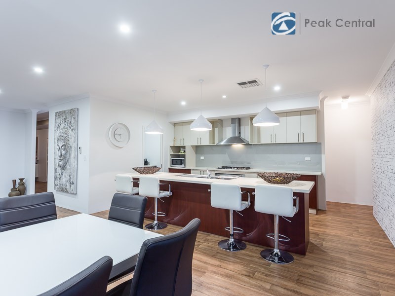 6 Blackstock Street, Hammond Park WA 6164