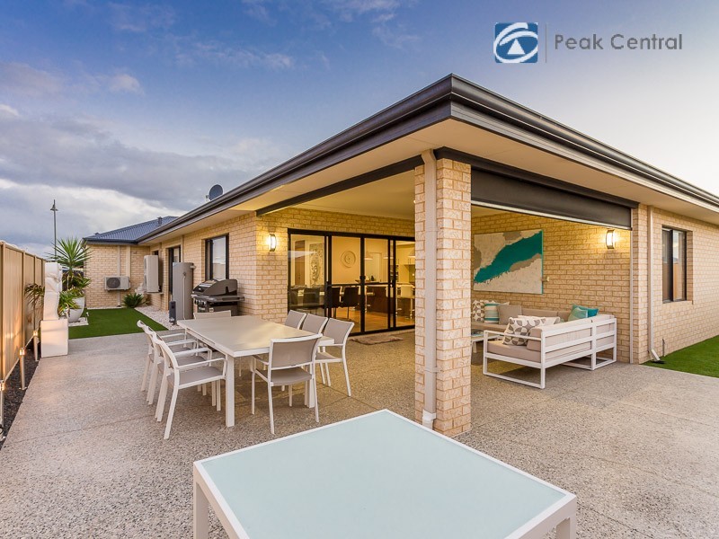 6 Blackstock Street, Hammond Park WA 6164