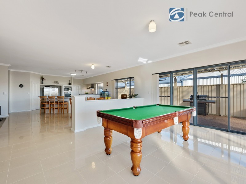 24 Belladonna Drive, Yangebup WA 6164